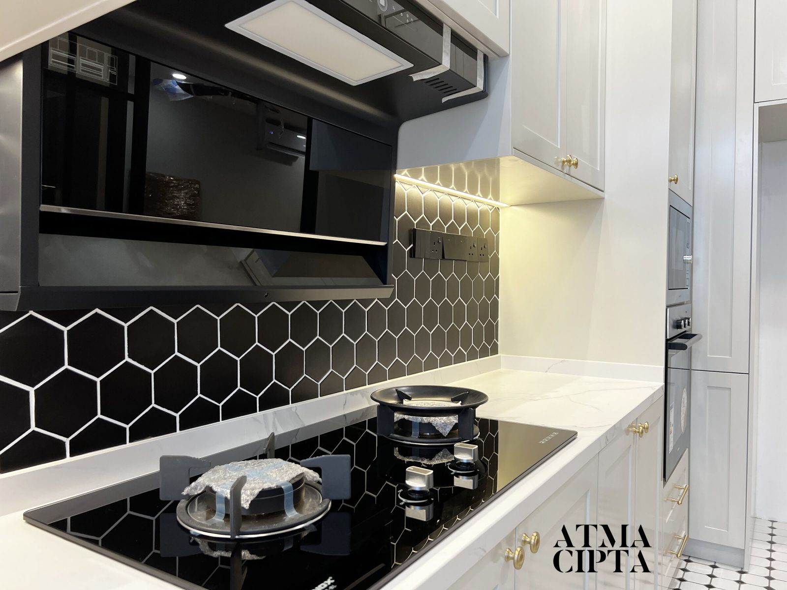 Bespoke kitchen by ATMA Cabinetry