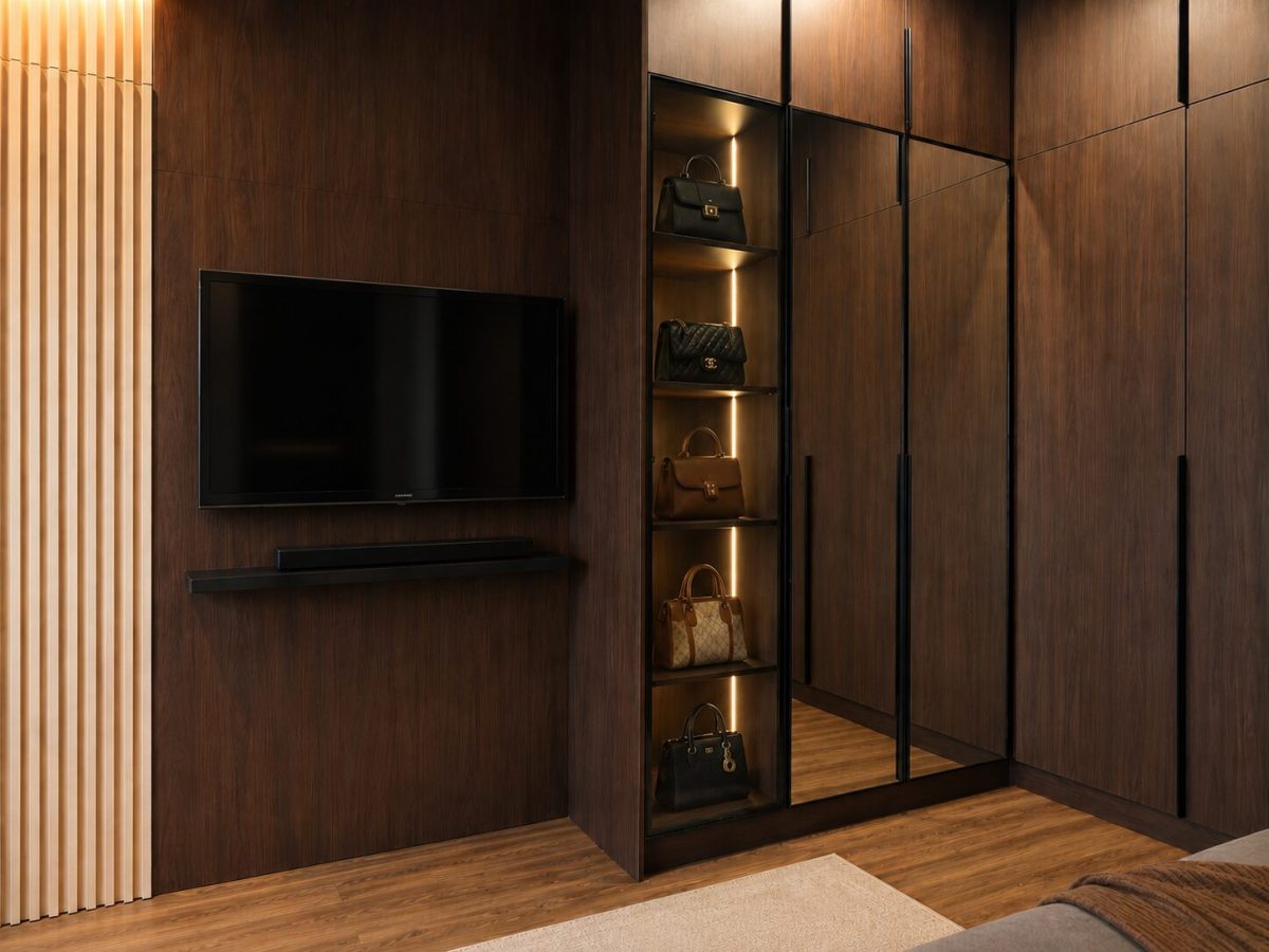 Wardrobes & Closets